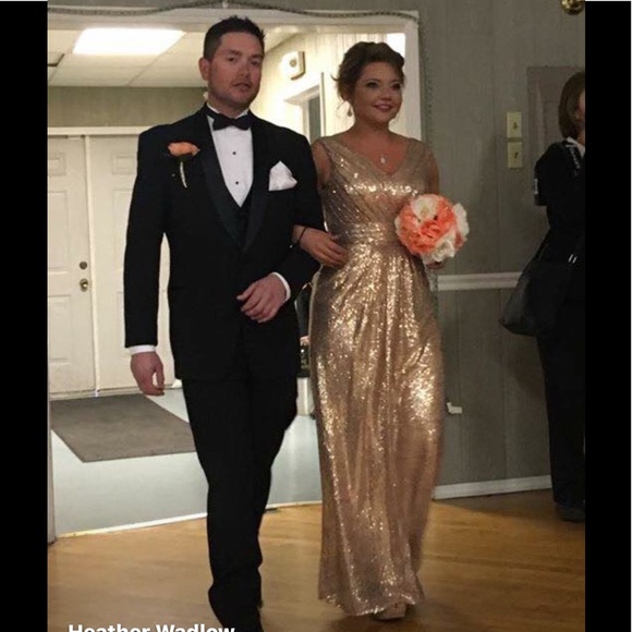 Gold sequin long bridesmaid dress - Picture 2 of 4